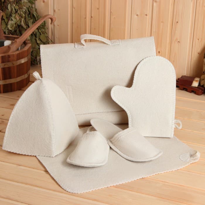 Набор для бани «Мужской», 5 предметов: шапка, коврик, рукавица, тапочки, сумка, шерсть 30%, полиэфир 70%, светлый, «Добропаровъ»