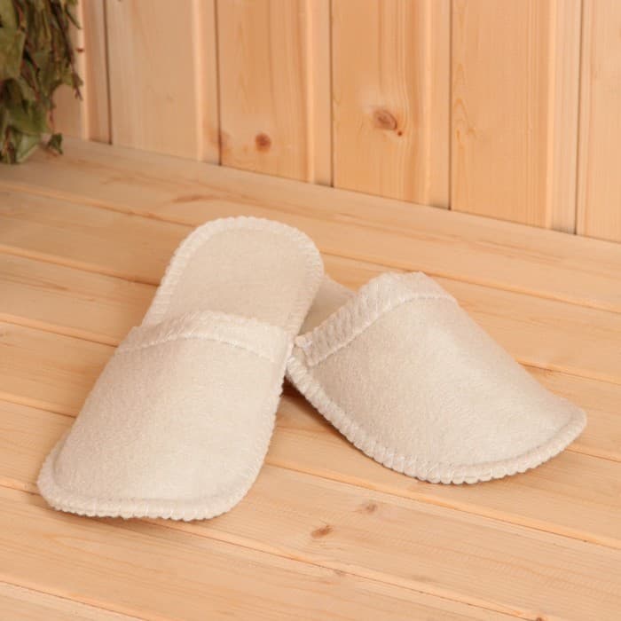 Набор для бани «Мужской», 5 предметов: шапка, коврик, рукавица, тапочки, сумка, шерсть 30%, полиэфир 70%, светлый, «Добропаровъ»