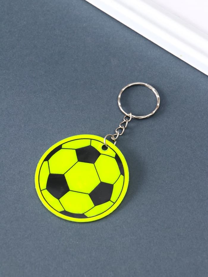 Брелок для ключей светоотражающий пластик на кольце «Футбольный мяч», 5×5 см, МИКС