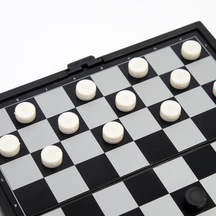 Шашки классические «Игра началась», магнитные, компактные 13×13 см