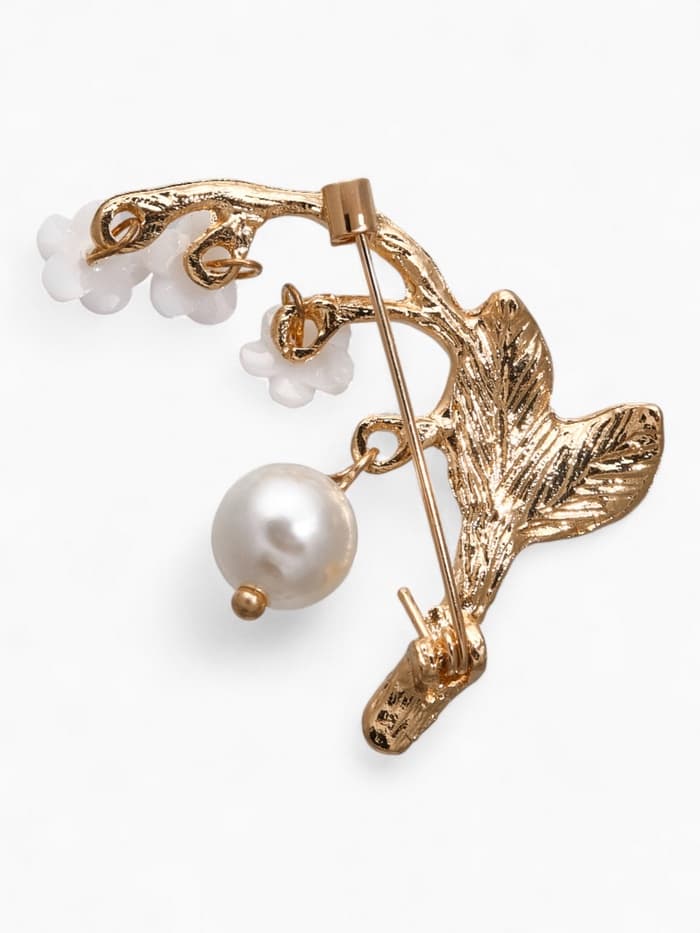 Брошь «Цветы Ландыши», белая, зелёный в золоте