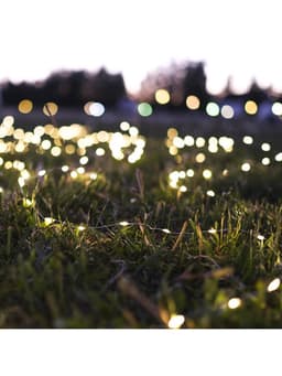 Гирлянда «Нить» 5 м роса, IP20, серебристая нить, 50 LED, батарейки CR2032×2 (в комплекте), свечение тёплое белое