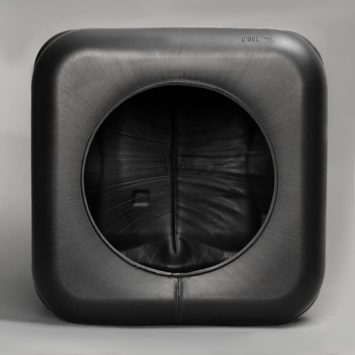 Бак для душа, 150 л, пластиковый, с крышкой, с резьбой под кран, чёрный