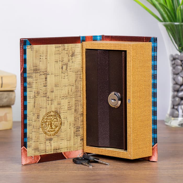 Шкатулка книга - сейф «Денег много не бывает», дерево и искусственная кожа, с замком, 17×11×5 см