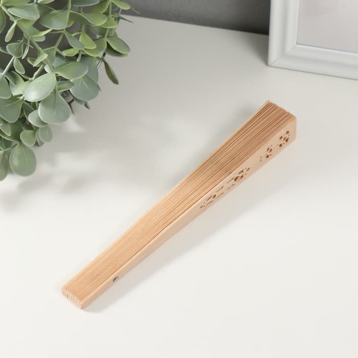 Веер складной «Цветочки», дерево, h=20.5 см