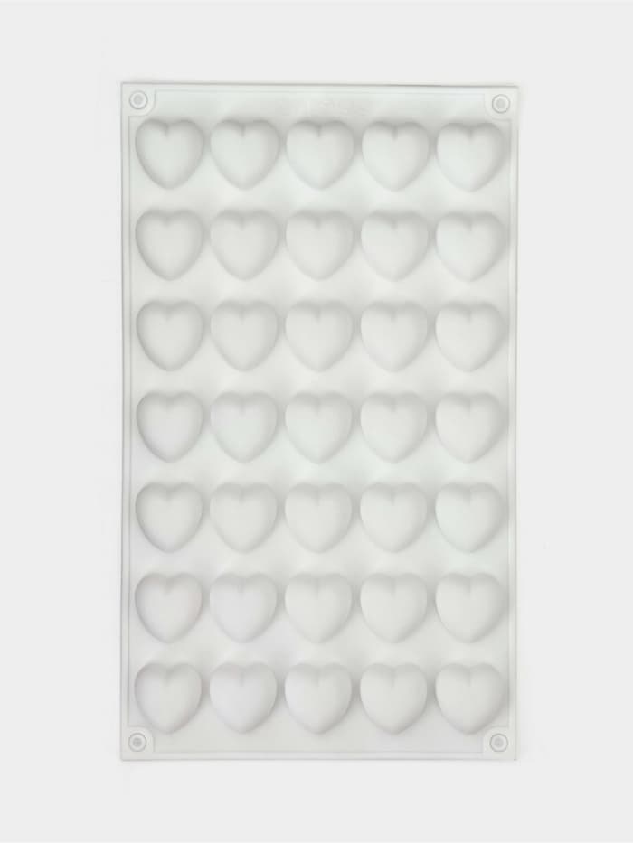 Форма для муссовых десертов и шоколада KONFINETTA «Сердца», силикон, 29.7×17.3×1.5 см, 35 ячеек (2.7×2.5 см), белая