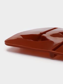 Форма для леденцов Доляна «Поцелуй», силикон, 24×9.4×1.5 см, 6 ячеек (4×2.4 см), с палочками, коричневая