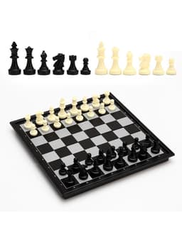 Шахматы с шашками и нардами «Классика», 3 в 1, магнитная доска 25×25 см