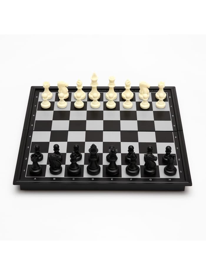 Шахматы с шашками и нардами «Классика», 3 в 1, магнитная доска 25×25 см