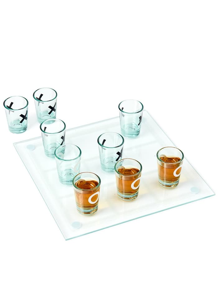 Настольная игра для взрослых «Пьяные Крестики-нолики», 9 стопок, доска 20×20 см