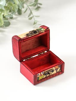 Шкатулка для украшений «Сундучок. Совята», дерево, 6×8×5.5 см