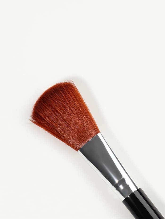 Кисть для макияжа, 15 (± 1) см, чёрная