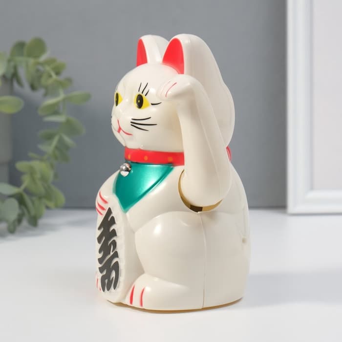 Маятник настольный антистресс «Манэки-нэко белый», пластик, от батарейки АА, 15.5×11×8 см