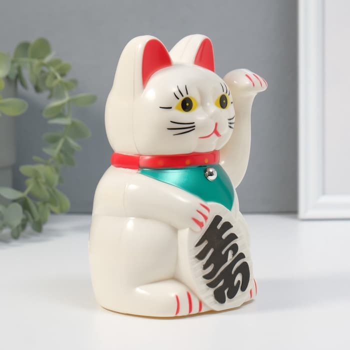 Маятник настольный антистресс «Манэки-нэко белый», пластик, от батарейки АА, 15.5×11×8 см