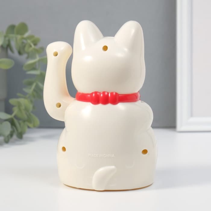 Маятник настольный антистресс «Манэки-нэко белый», пластик, от батарейки АА, 15.5×11×8 см