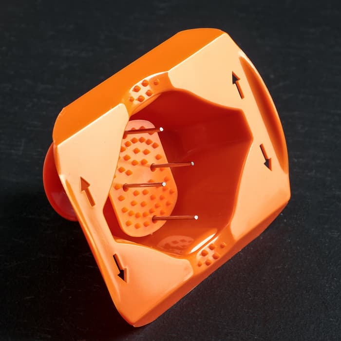 Овощерезка Libra Plast, с 6 насадками, овощедержателем и контейнером, оранжевая