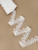 Кружево гипюровое, 35 мм, 14±1 м, цвет белый