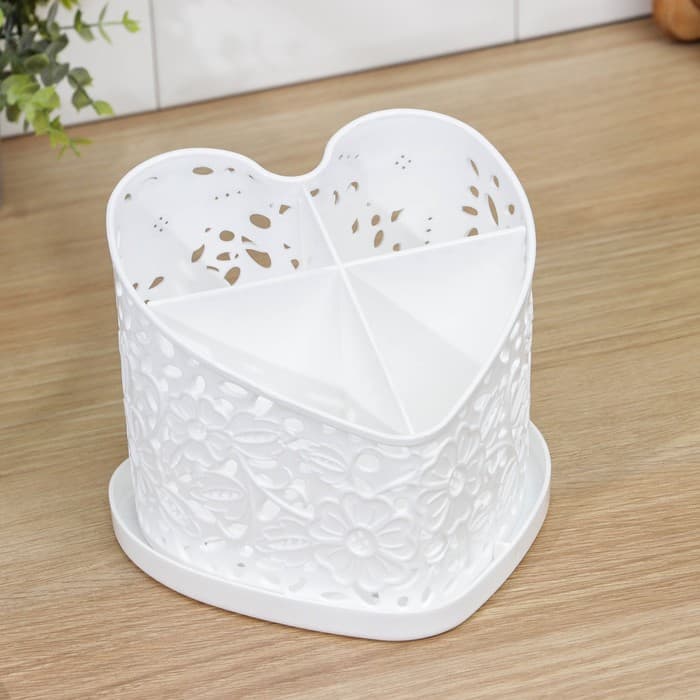 Подставка под столовые приборы Альтернатива «Сердце», 17×18.5×15.5 см, пластик, белая
