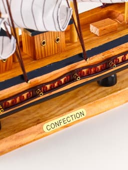 Сувенирная модель корабля «Ричмонд»