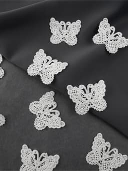 Аппликация для одежды «Бабочки», кружевная, 5.5×4 см, 10 шт., белая