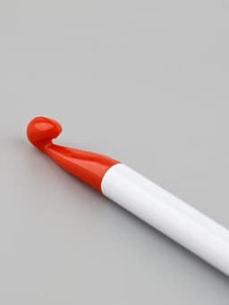 Крючок для вязания, d=7 мм, 16 см, белый, красный