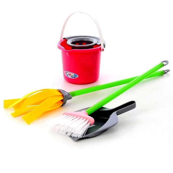 Игровой набор для уборки Carmen, с аксессуарами