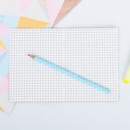 Блокнот на скрепке, А6, 32 л. «8 Марта»