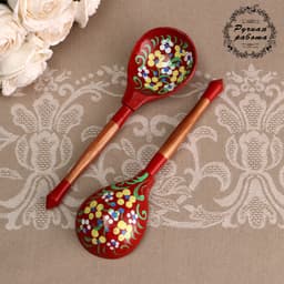Ложка деревянная «Краснушка», полубасок, красный фон