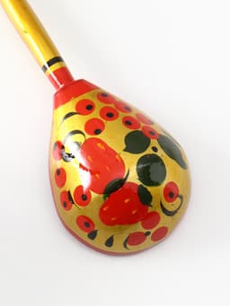 Ложка деревянная «Краснушка», полубасок, красный фон