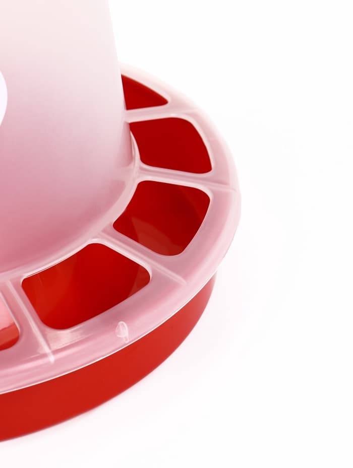 Кормушка бункерная для домашней птицы на 5 кг, цвет МИКС