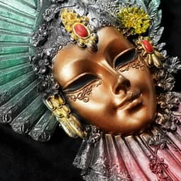 Венецианская маска «Рубин», панно, настенный декор, золото, 32 см, МИКС