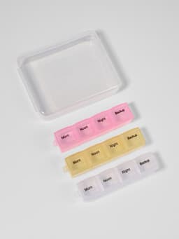 Таблетница - органайзер, английские буквы, утро/день/вечер/ночь, 3 контейнера по 4 секции, МИКС