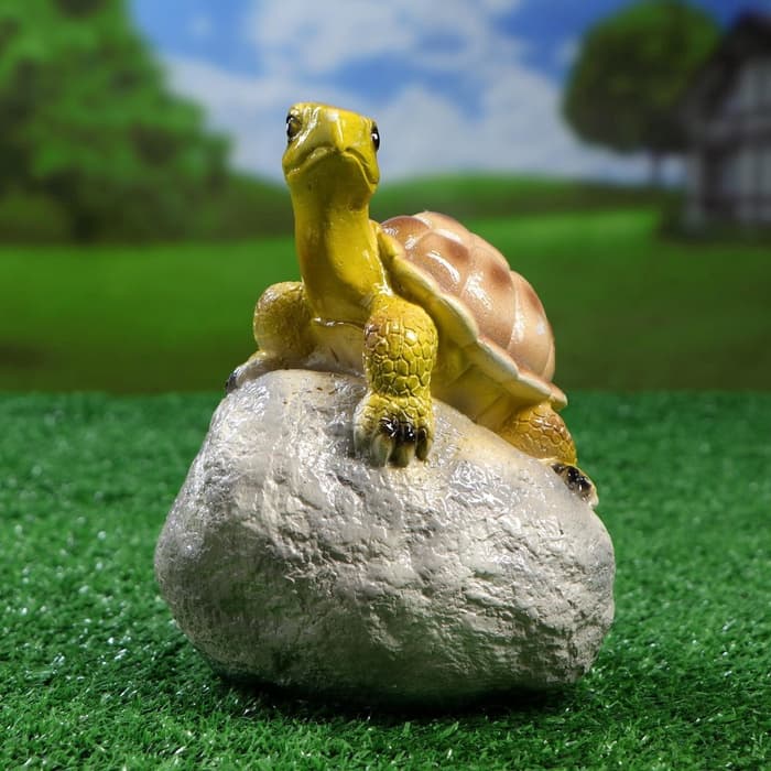 Садовая фигура из гипса «Черепаха на камне», 18×13.5×13.5 см