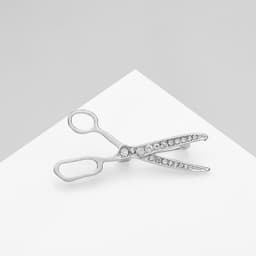 Брошь «Ножницы», белая в серебре