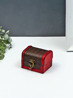 Шкатулка для украшений «Сундучок. Плетёнка », дерево, 6×5×8 см