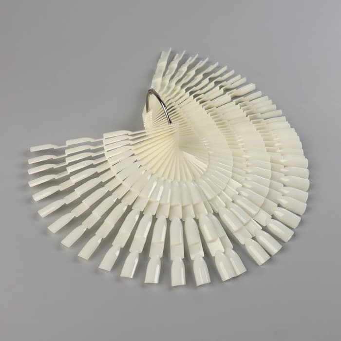 Палитра для лаков на кольце, форма квадрат, 50 шт. по 3 ногтя, цвет слоновая кость