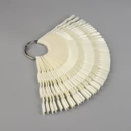 Палитра для лаков на кольце, форма квадрат, 50 шт. по 3 ногтя, цвет слоновая кость