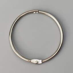 Палитра для лаков на кольце, форма квадрат, 50 шт. по 3 ногтя, цвет слоновая кость