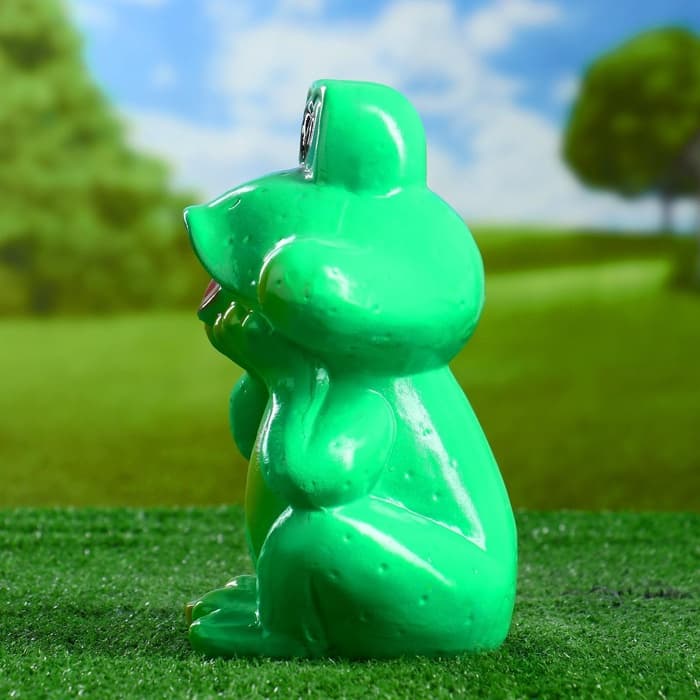 Садовая фигура из гипса «Лягушка улыбается», 16.5×12×23 см