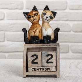 Вечный календарь «Кошечки», 11×6×22 см, дерево