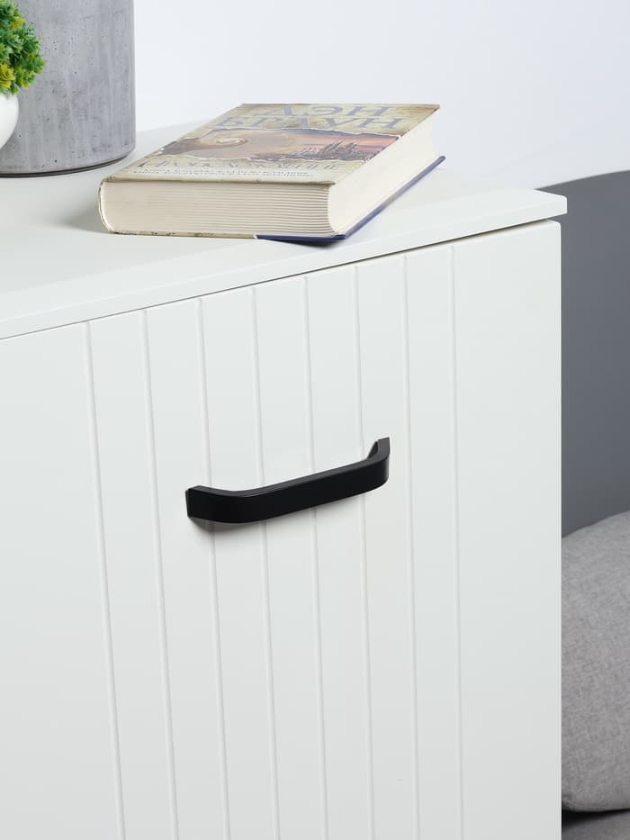 Ручка-скоба мебельные ТУНДРА РС109, м/о 128 мм, черная