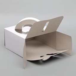 Коробка под торт без печати «Бабочка» 1 кг, белая, с ручками, 21×21×12 см