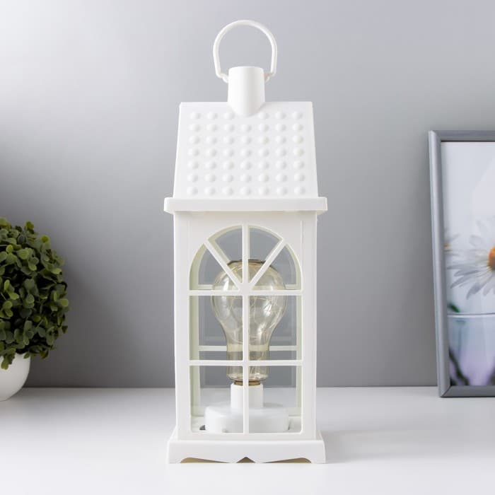 Ночник «Фонарь-домик», белый, от батареек 3ААА 35×13.5×13.5 см RISALUX