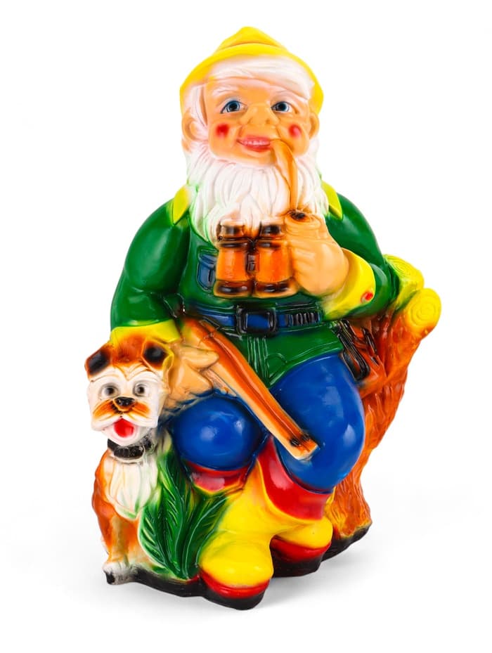 Садовая фигура из гипса «Гном - охотник», 30×40×70 см