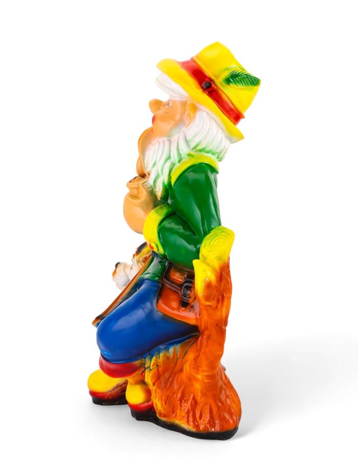 Садовая фигура из гипса «Гном - охотник», 30×40×70 см