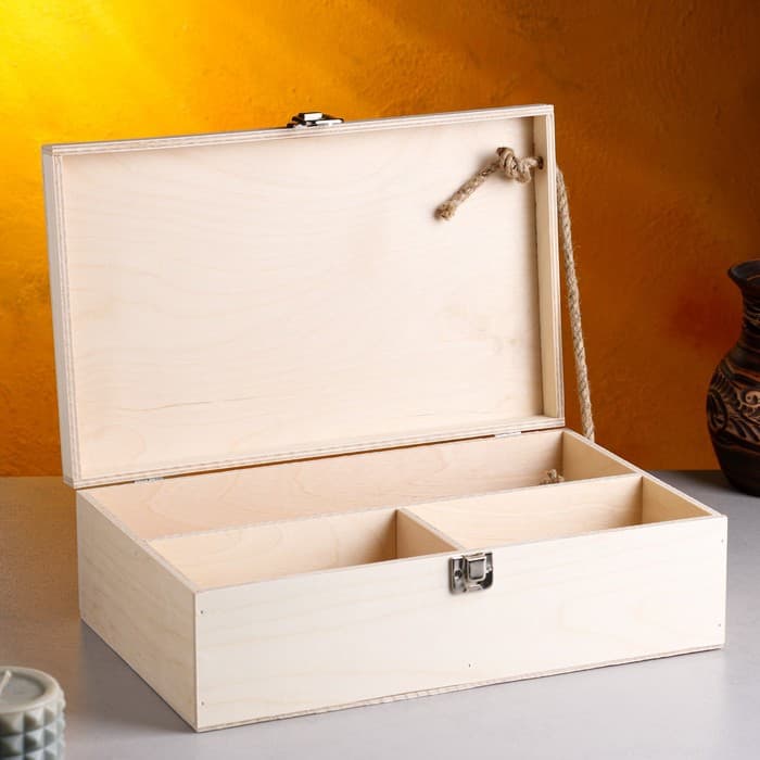 Подарочный ящик, 34×21.5×10.5 см, деревянный, 3 отделения, с крышкой