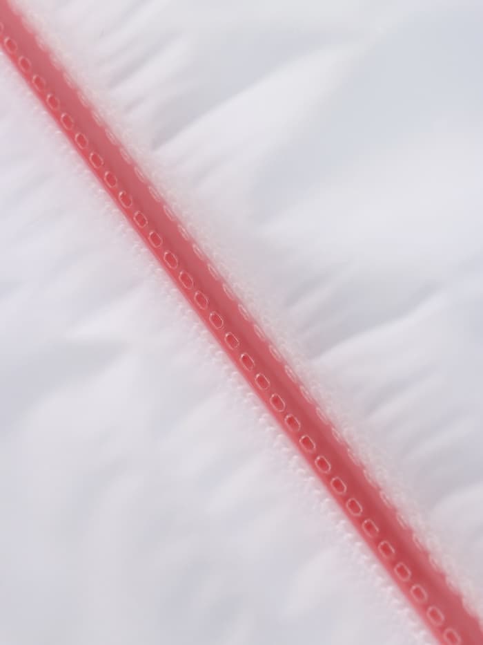 Папка с 100 вкладышами А4, 700 мкм, Calligrata, текстура «песок», красная