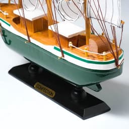 Сувенирная модель корабля «Эллада», МИКС