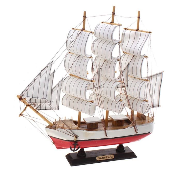 Сувенирная модель корабля «Эллада», МИКС