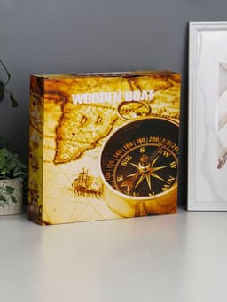 Сувенирная модель корабля «Флора», борта чёрные с белой полосой, паруса алые, 32×6.5×31 см